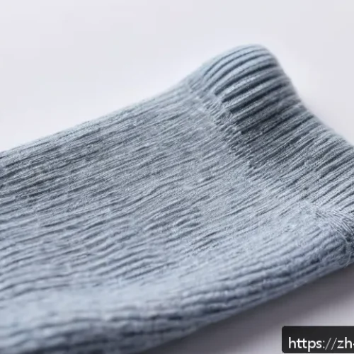 패션과 기능을 겸비한 양말 - A detailed close-up of high-quality socks made from natural fibers such as cotton, bamboo fiber, and...